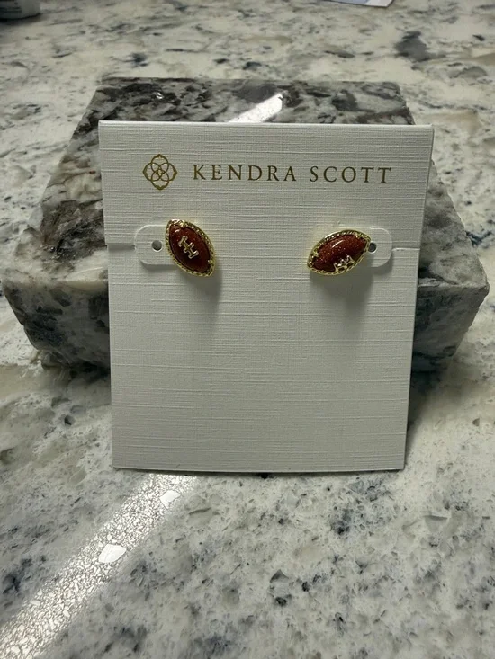 Kendra Scott Gold Football Stud Earrings - Picture 1 of 2